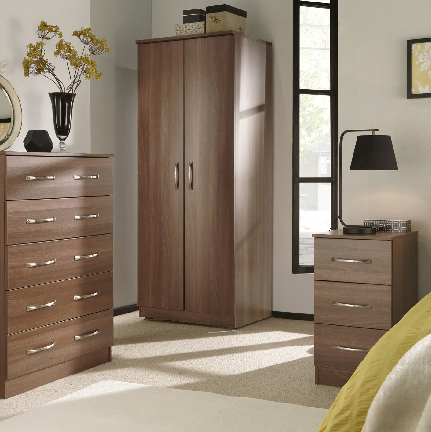 Avon Right Hinged Door Locker