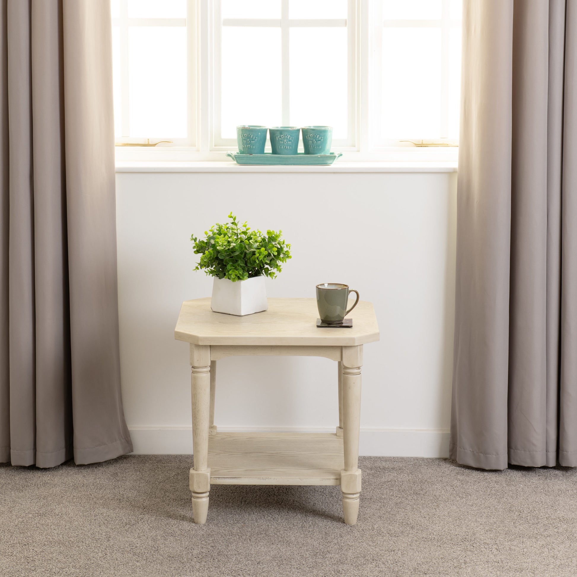 CHANTILLY-SIDE-TABLE-ANTIQUE-CREAM-2024-300-302-065-04-scaled.jpg