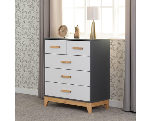Cleveland Collection - 3 +2 Drawer Chest of Drawers