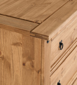CORONA-4-DRAWER-CHEST-DISTRESSED-WAXED-PINE-2020-100-102-025-07-scaled.jpg