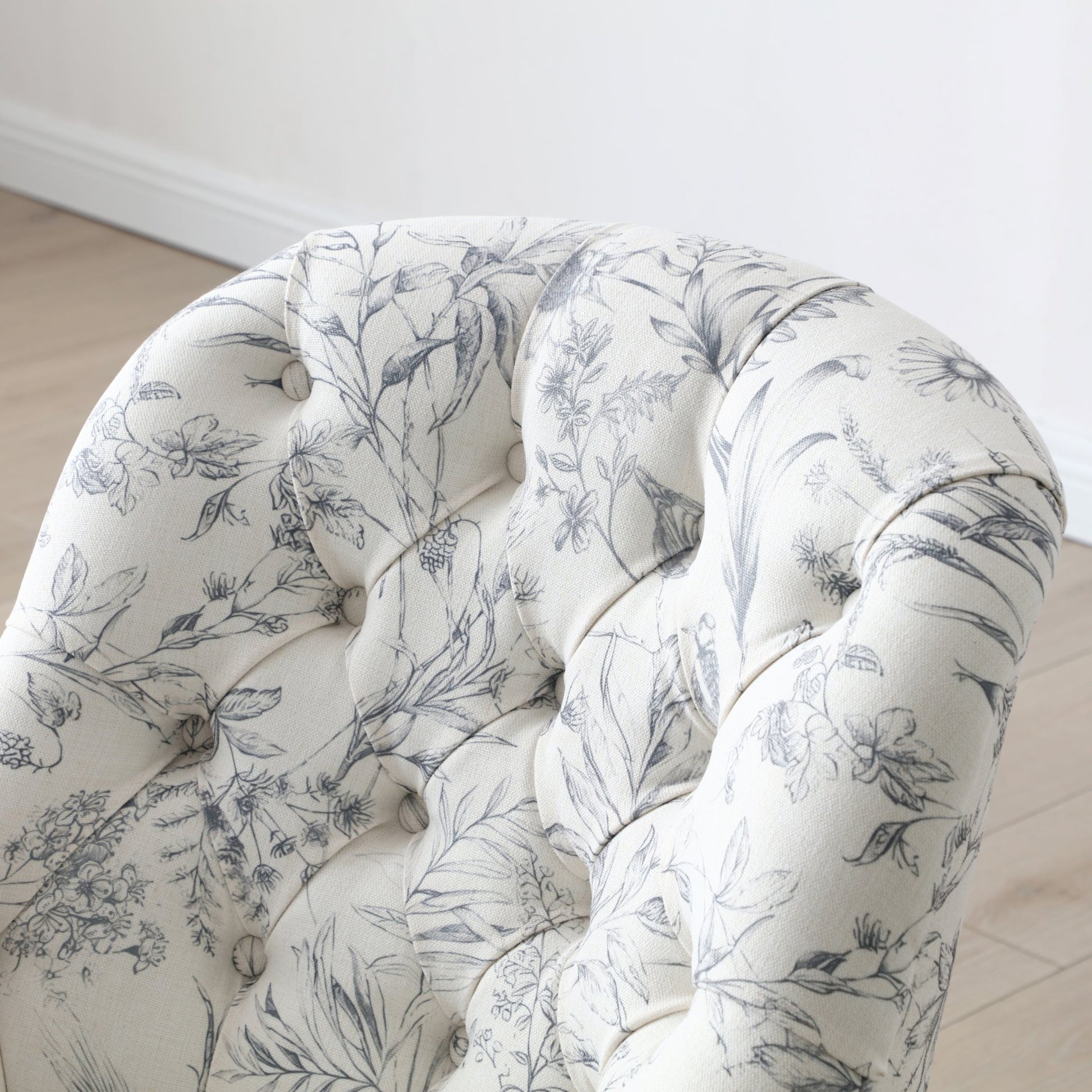 Colwell Chair