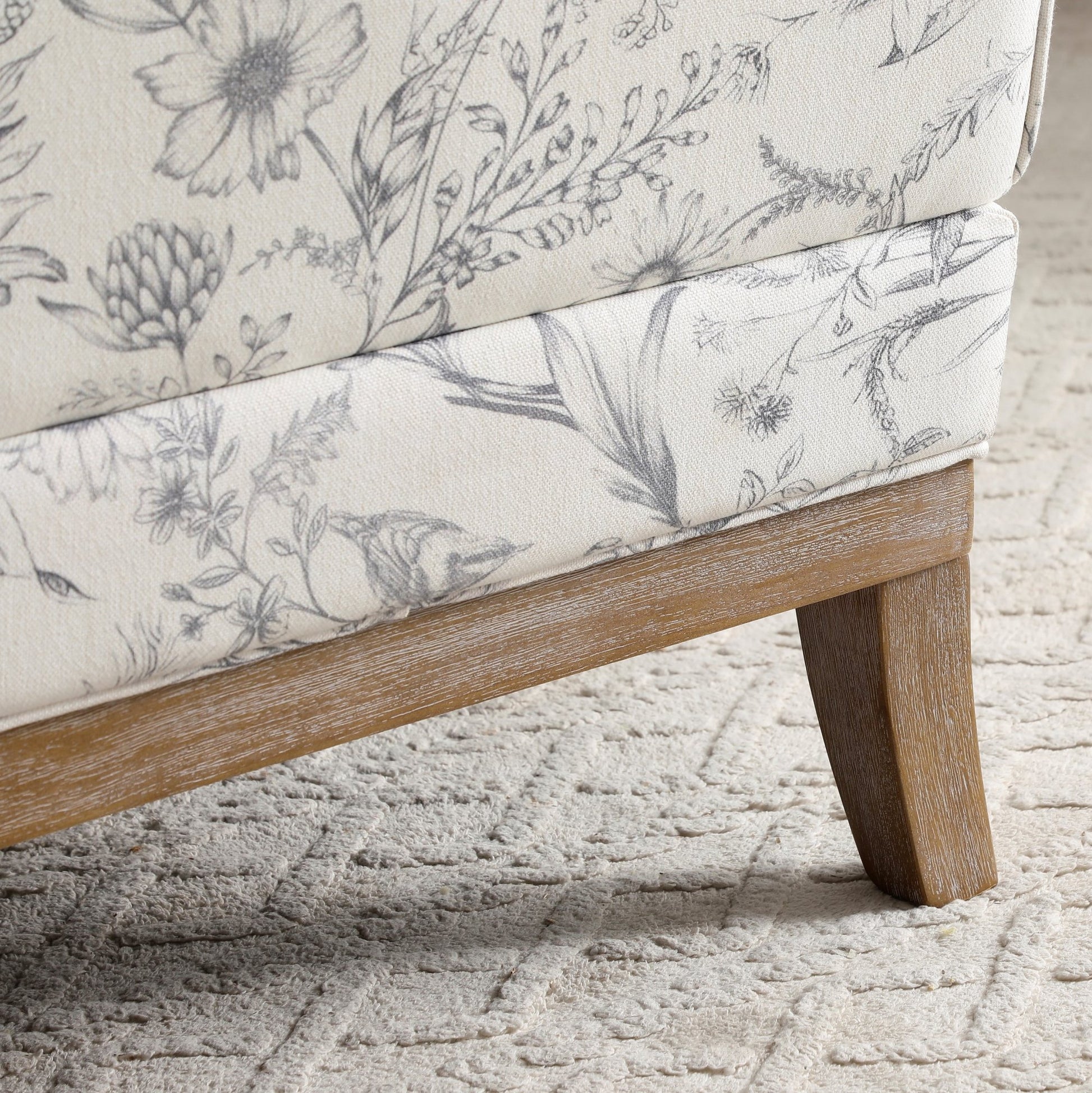 Colwell Chair
