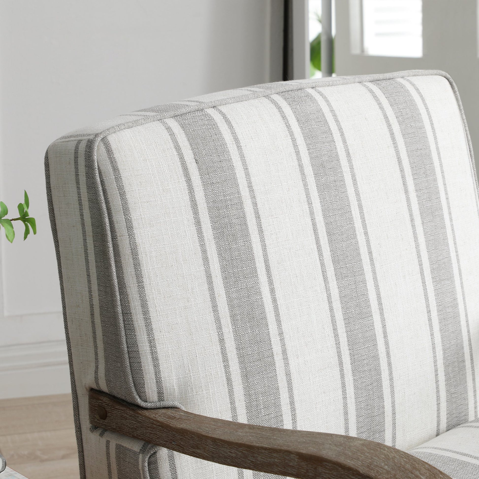 Colwell Chair