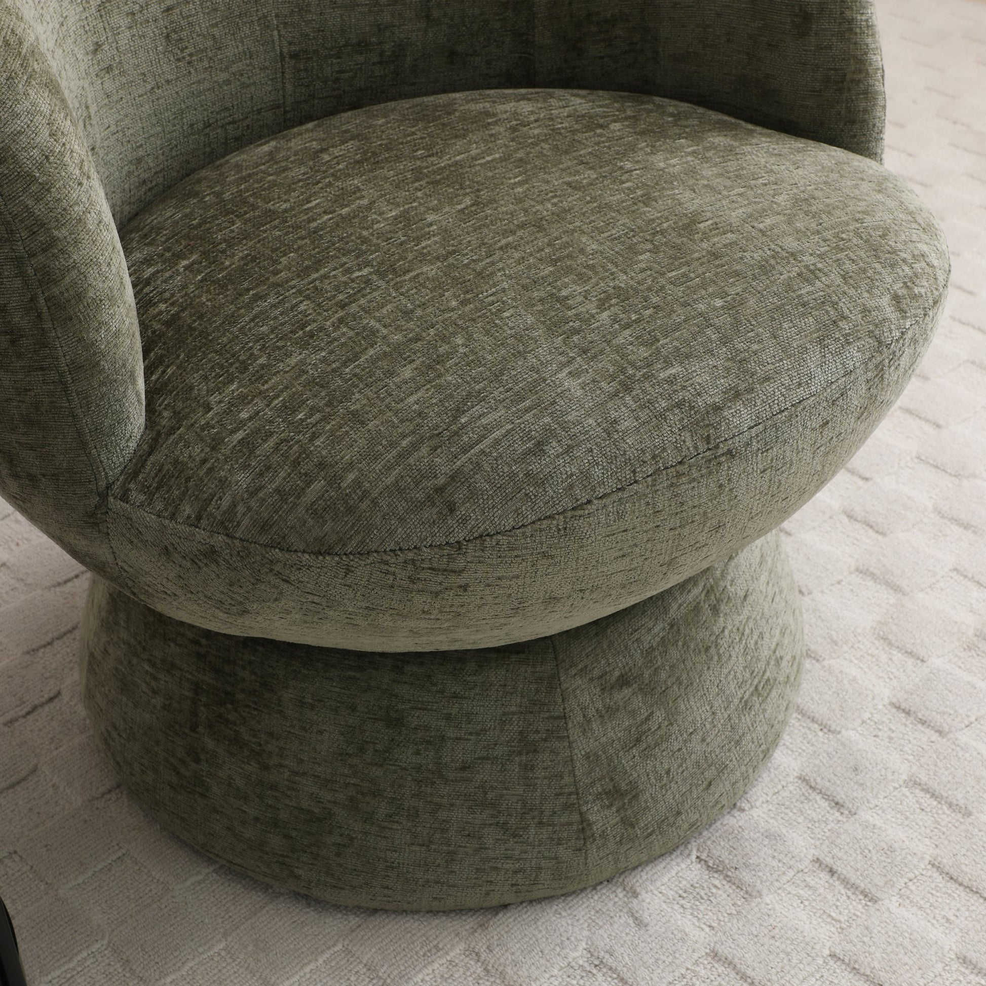 Tulip Swivel Chair