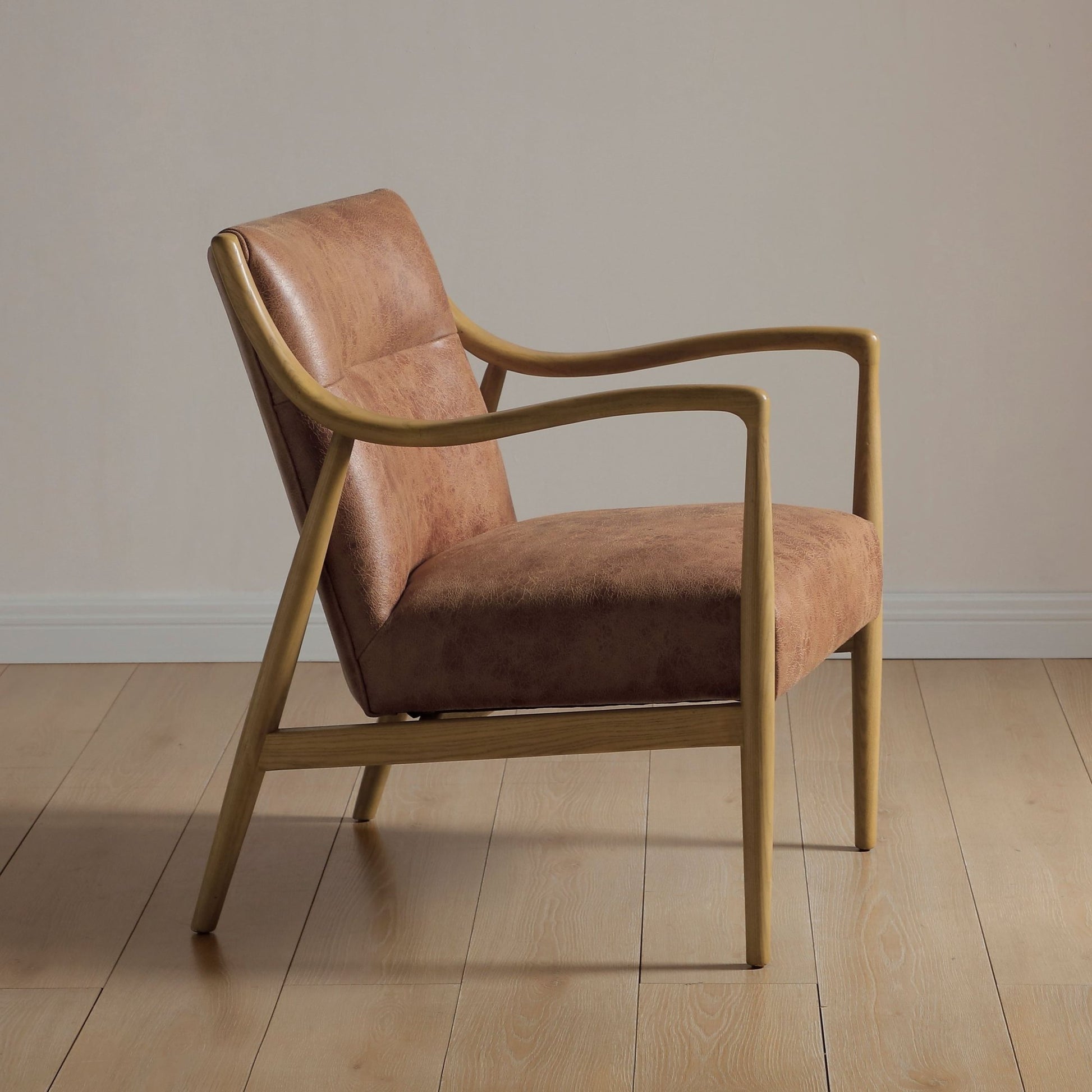 Tarquin Chair