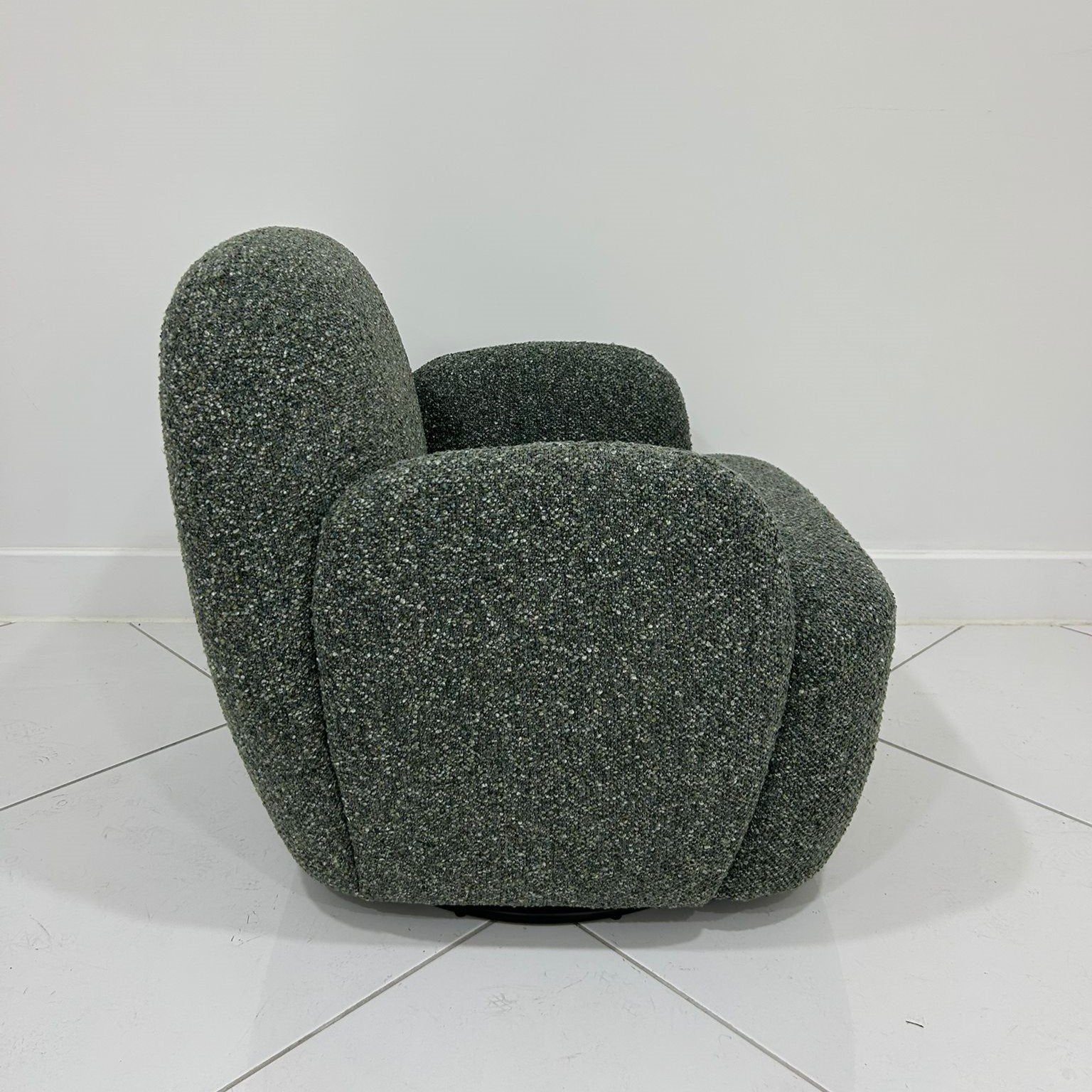 Micky Swivel Chair