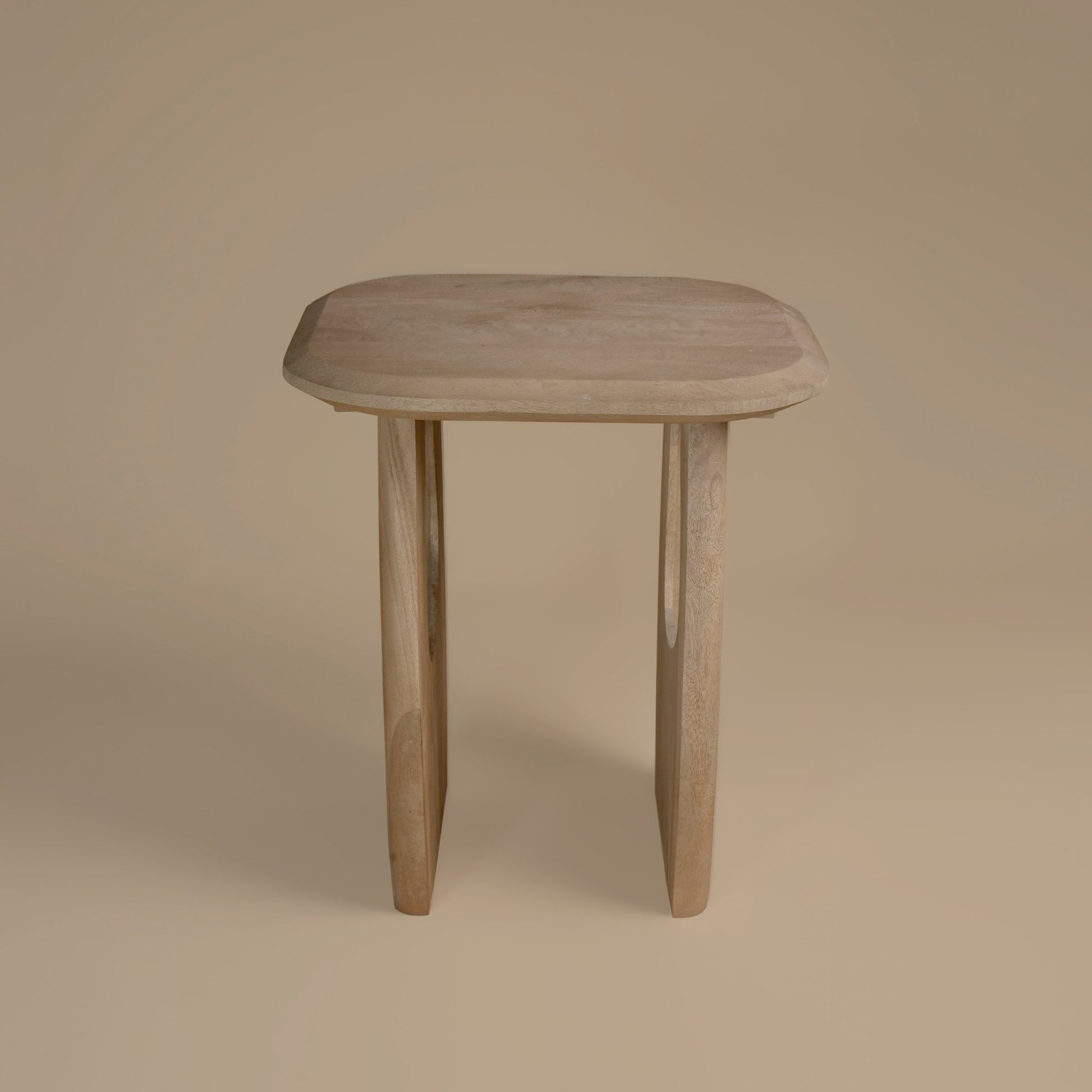 Casey Lamp Table