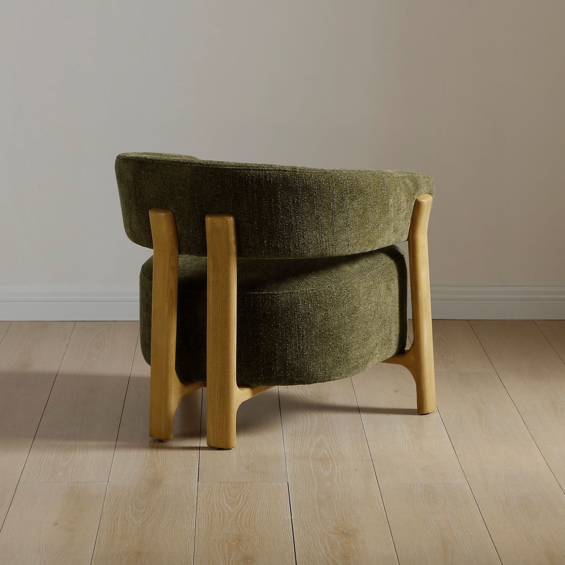 Amos Chair