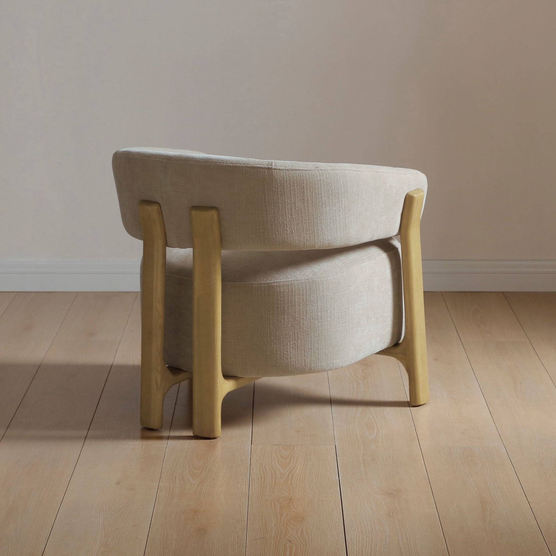 Amos Chair