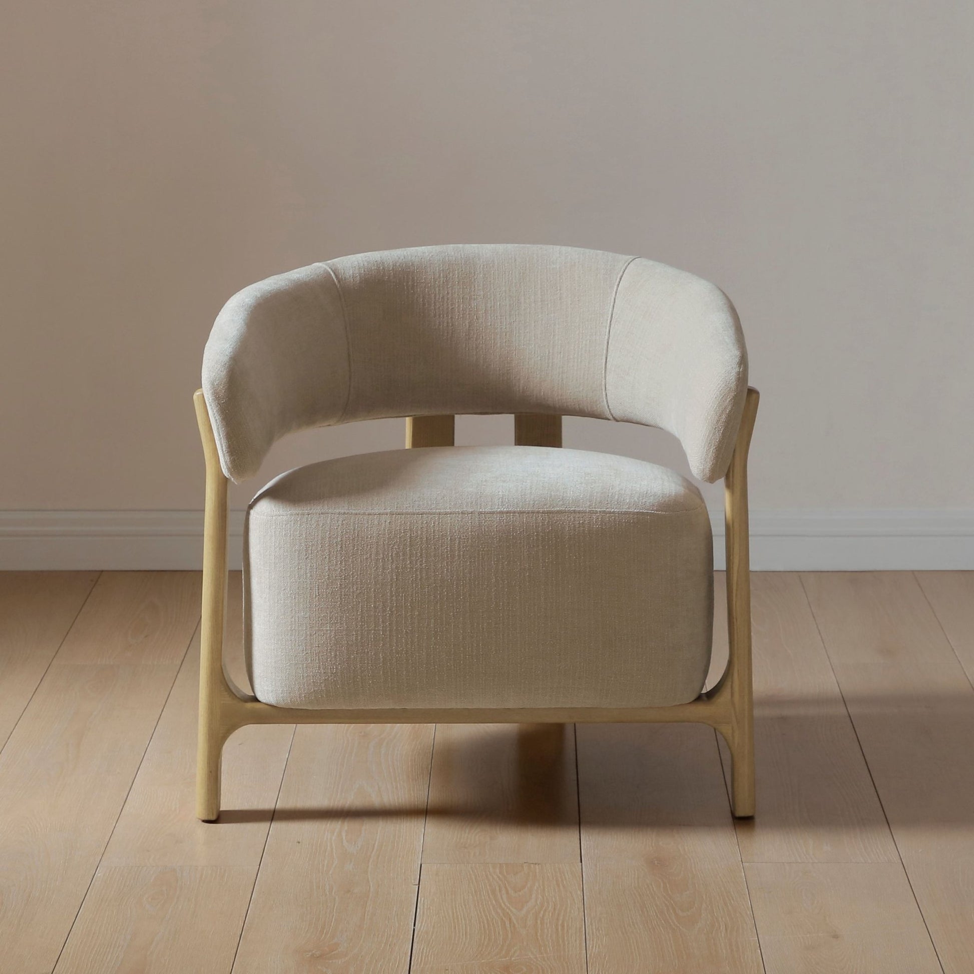 Amos Chair