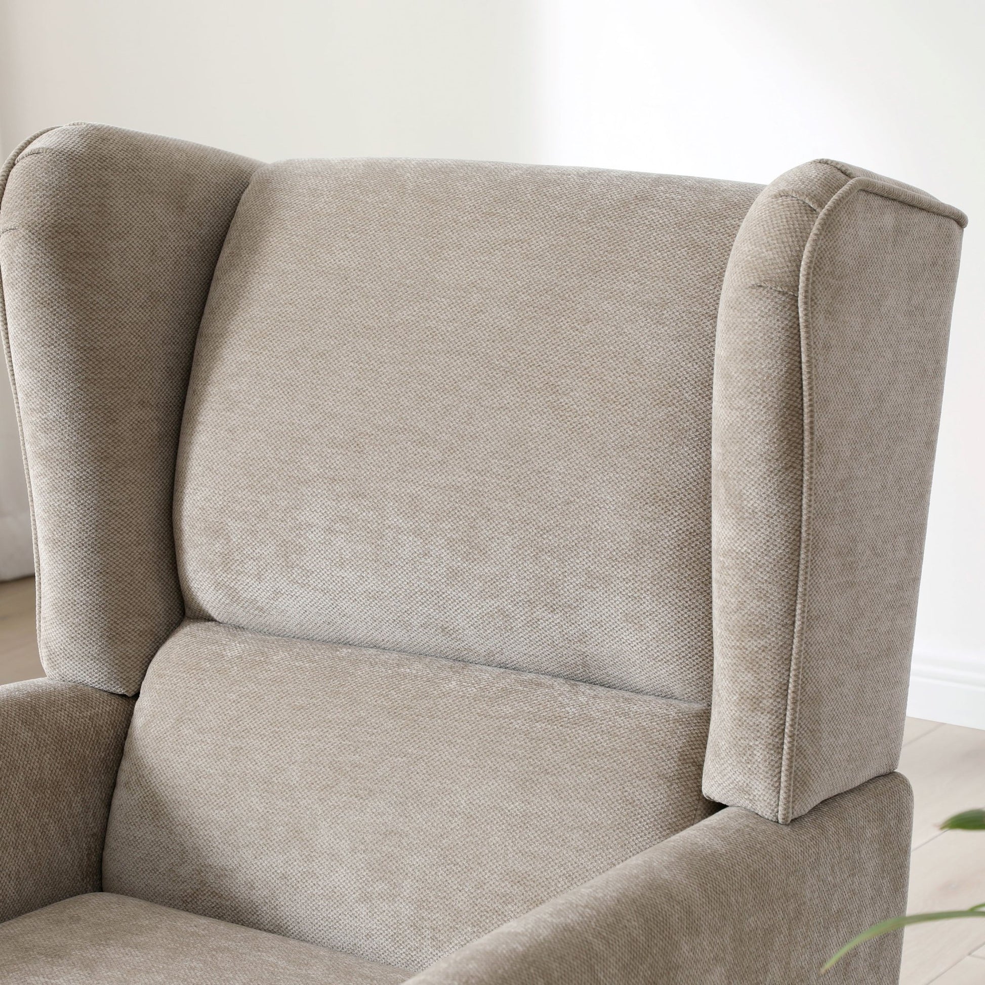 Luca Chair