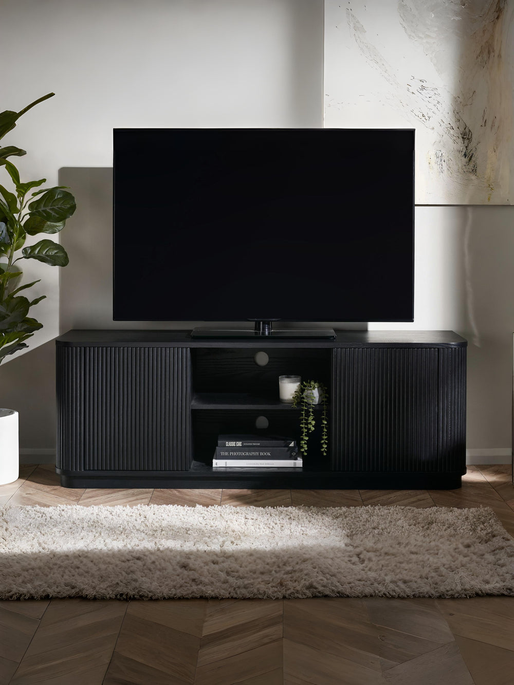 Louis Fluted Tv Unit - Black