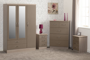 Nevada 3 Door 2 Drawer Mirrored Wardrobe Bedroom Set - Oyster Gloss/Light Oak Effect Veneer