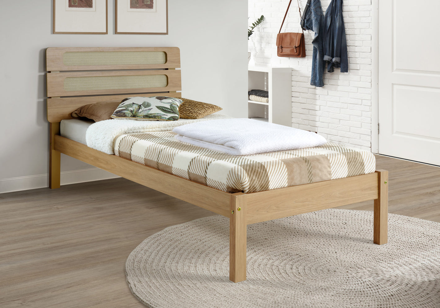 SANTANA-3-BED-LIGHT-OAK-RATTAN-EFFECT-2023-200-201-073-F-05-scaled.jpg