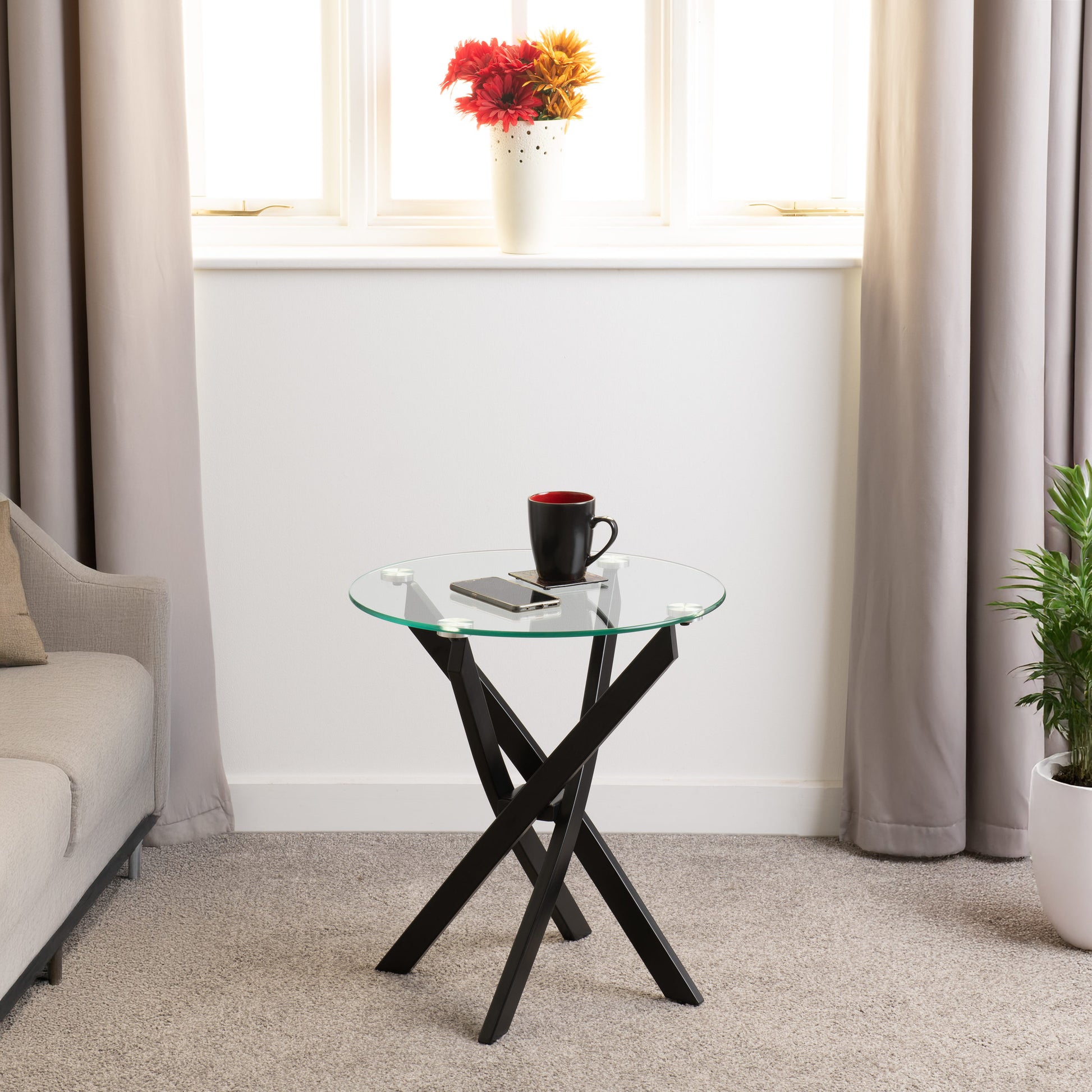 SHELDON-SIDE-TABLE-CLEAR-GLASS-BLACK-2025-300-302-066-04-scaled.jpg