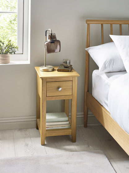 Somerset Oak Compact 1 Drawer Bedside Table with Shelf