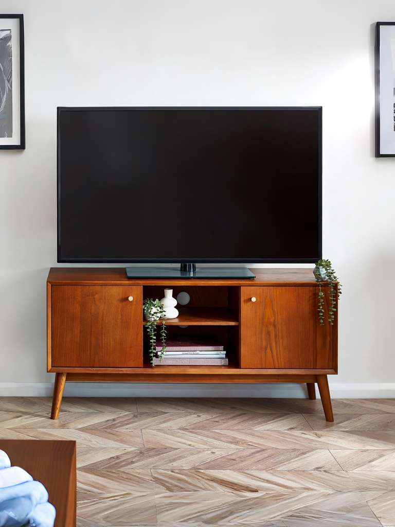Lowry Media Unit